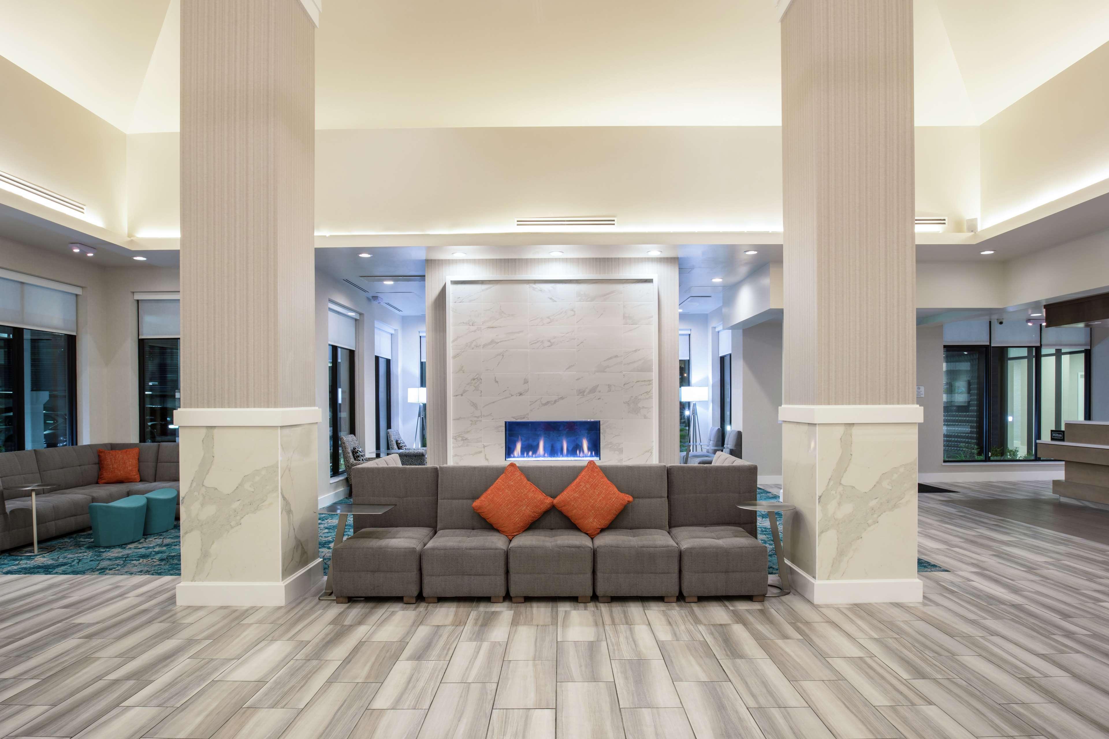 Hilton Garden Inn Las Vegas City Center Екстериор снимка