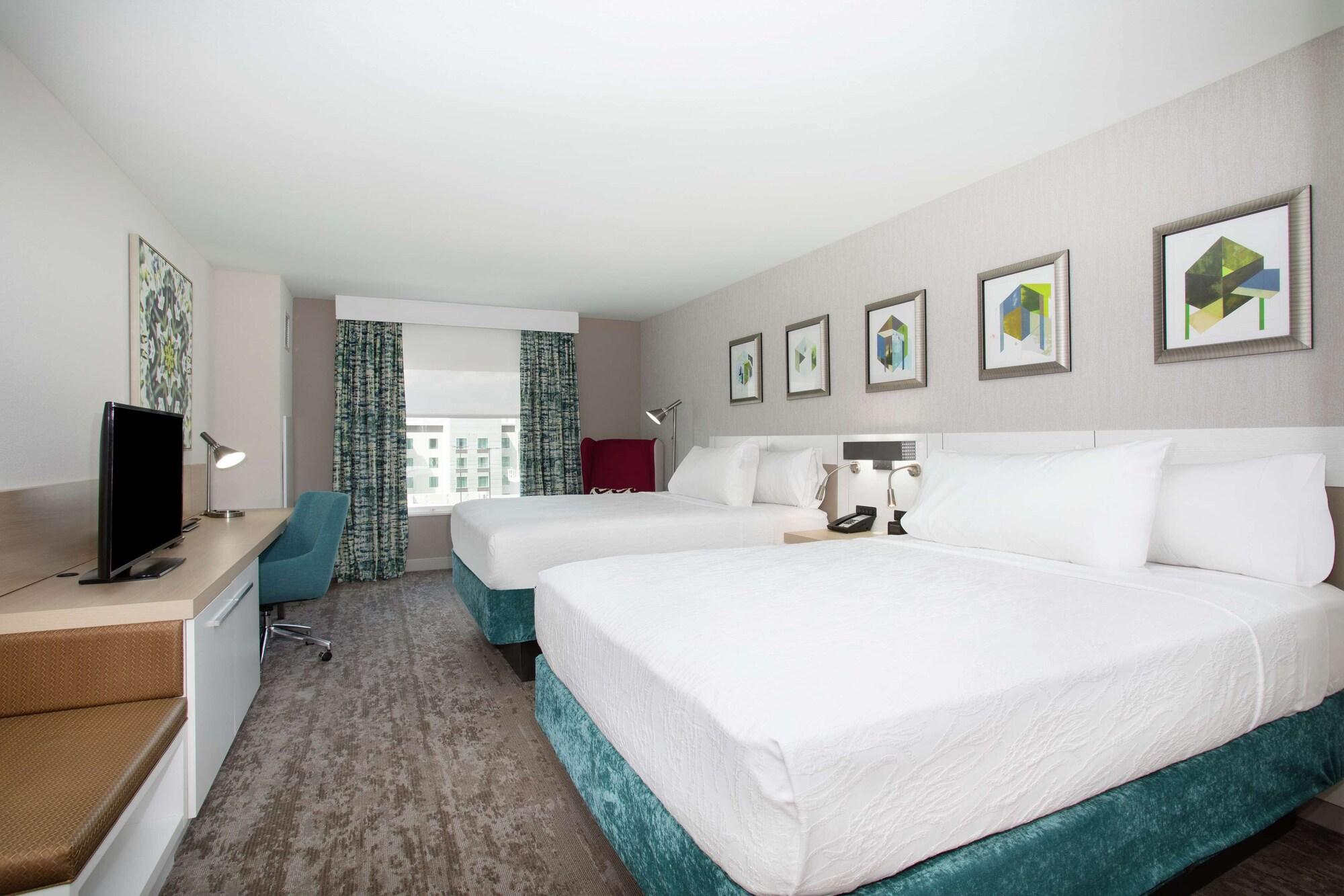 Hilton Garden Inn Las Vegas City Center Екстериор снимка