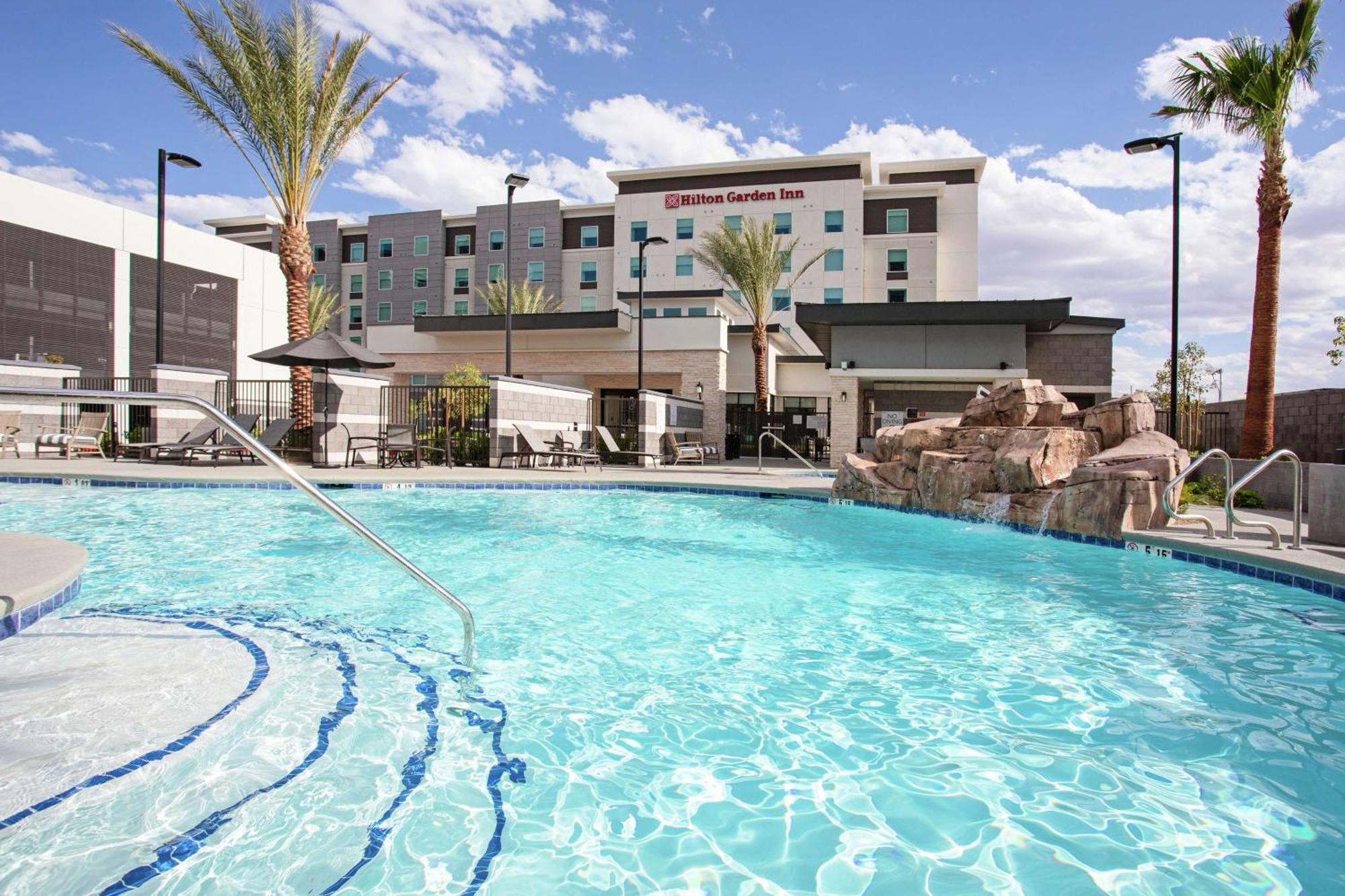 Hilton Garden Inn Las Vegas City Center Екстериор снимка